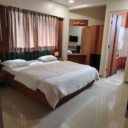 Hotel Vaishali Nashik Εξωτερικό φωτογραφία
